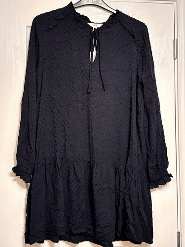 Black dobby textured - m&s,
